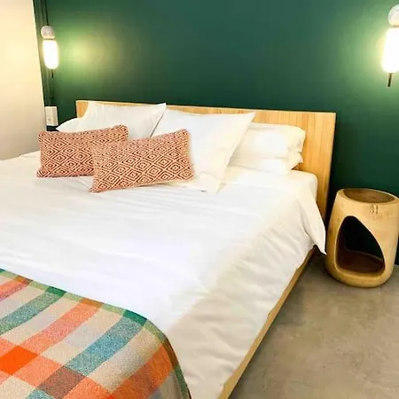 Casa Piedra アガエテ